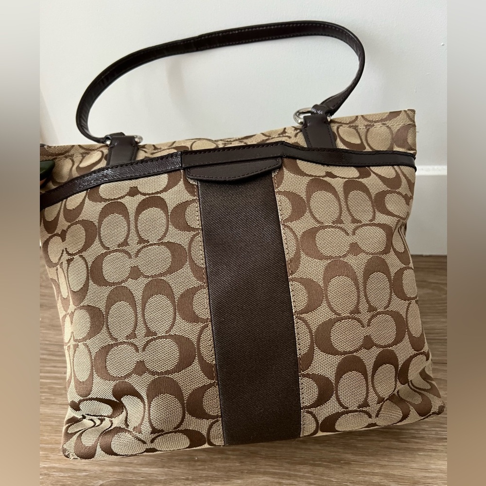 Coach Tan and Brown Signature Tote Y2K - Picture 3 of 9